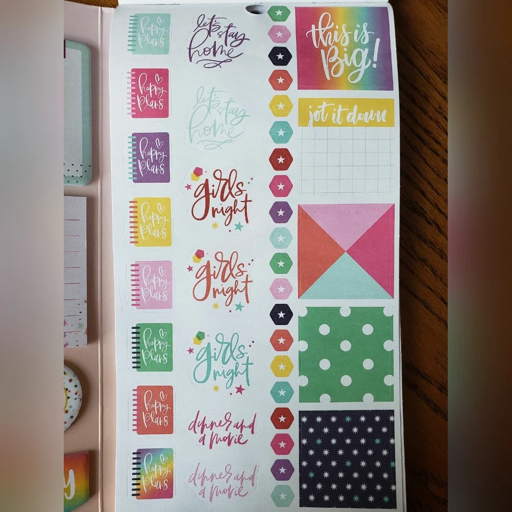 Trendsetter Sticker Book (539 Pcs) by The Happy Planner